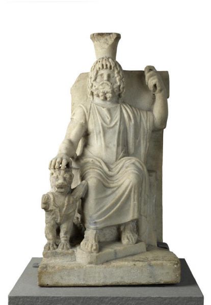 Featured image for the project: Statue of Serapis with Cerberus
